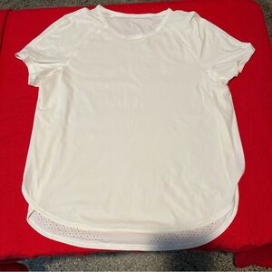 Lululemon Women’s T-Shirt White size S